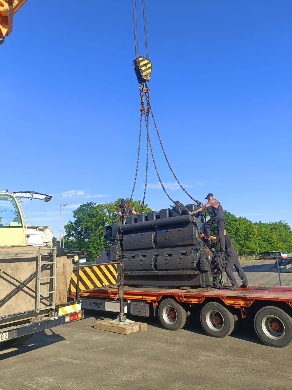Transport silnika z lokomotywy